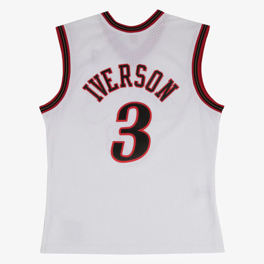 Allen Iverson Autograph Signing - Image 3