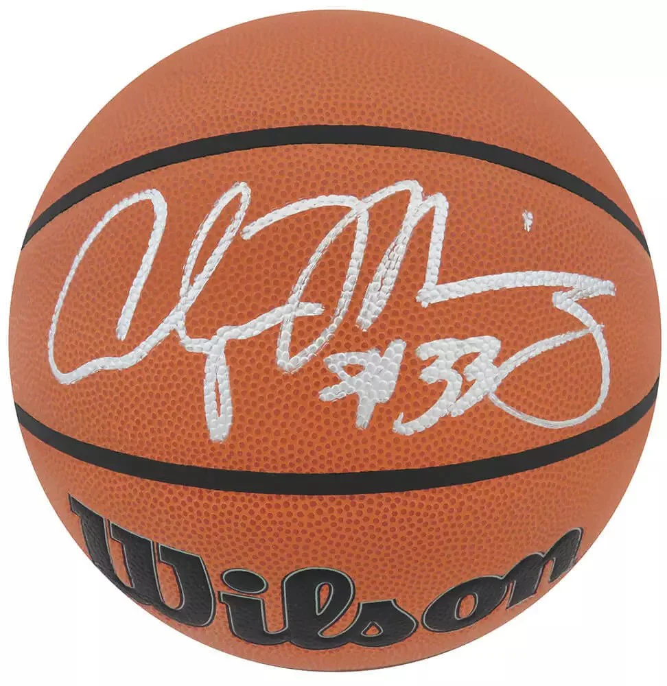 Alonzo Mourning Autograph Signing - Image 4