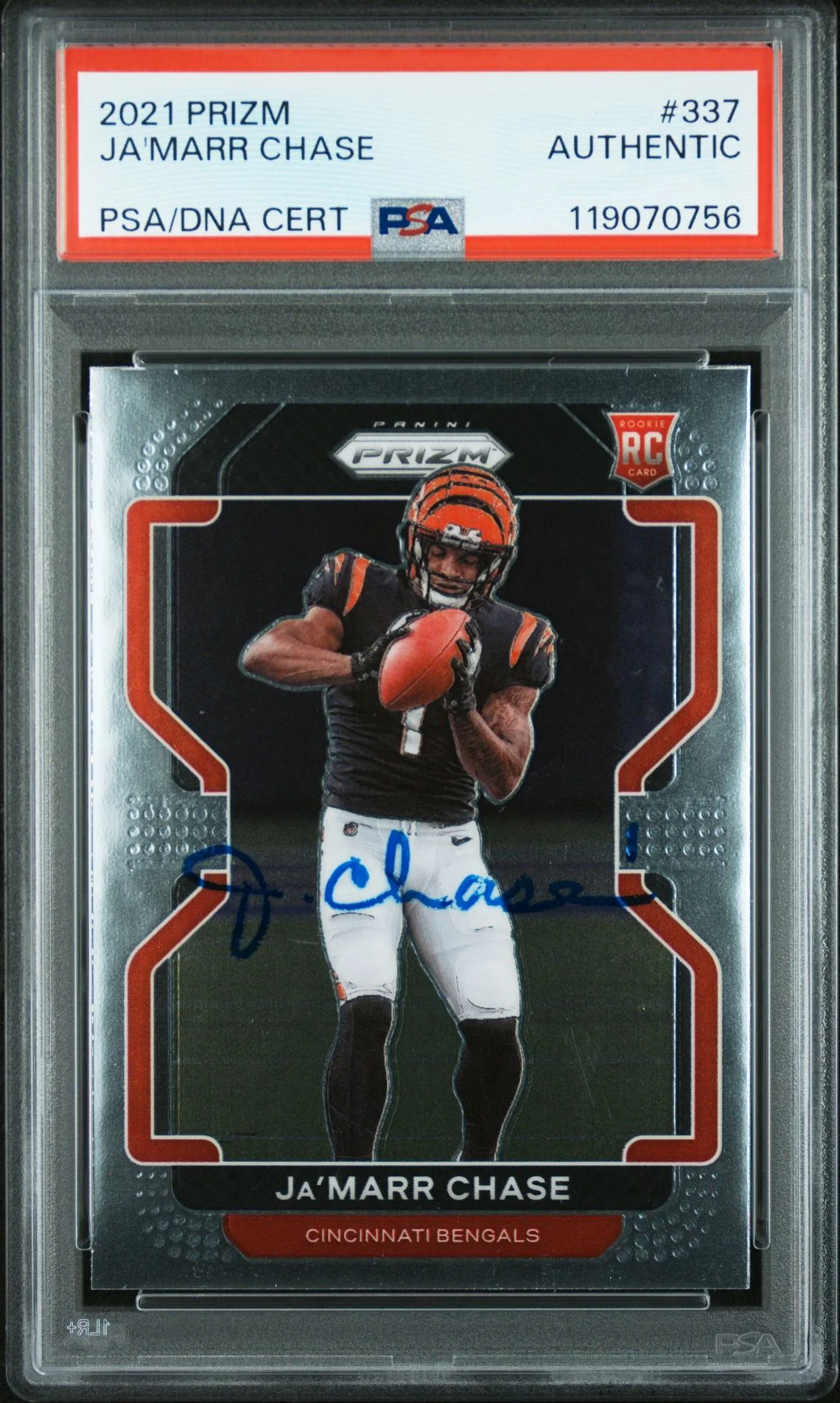 Ja'Marr Chase 2021 Panini Prizm Signed Football Rookie Card #337 Authentic Auto PSA Cert # 119070756